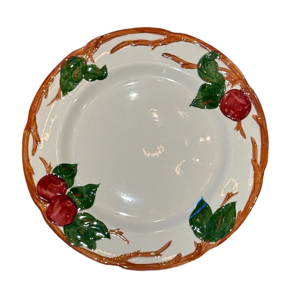 Vintage Franciscan Apple Pattern 10.5 inch Dinner Plate (1949-1953)